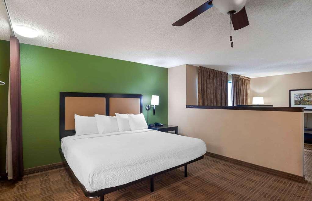 Extended Stay America Suites - San Diego - Hotel Circle Room photo
