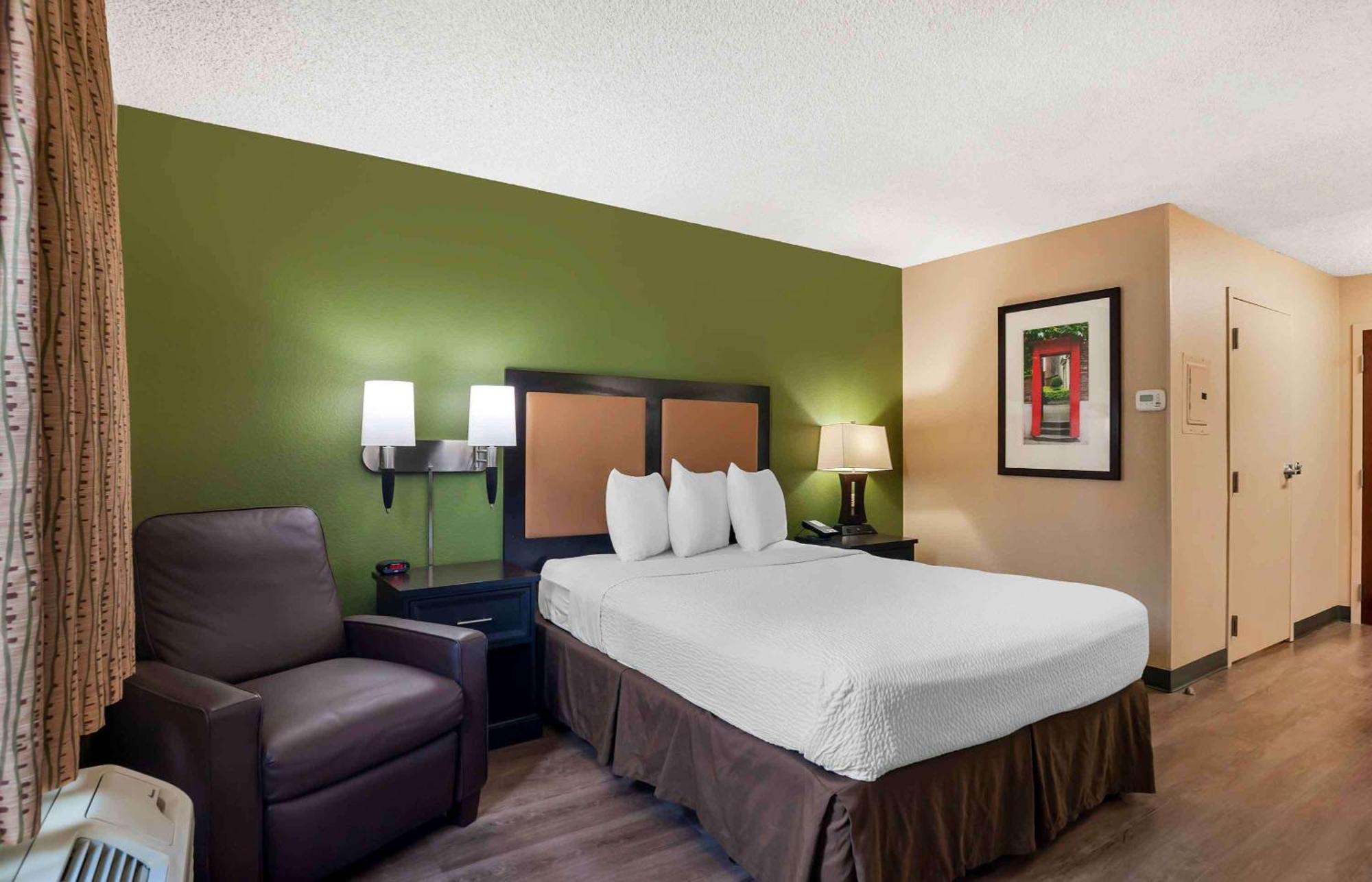 Extended Stay America Suites - San Diego - Hotel Circle Exterior photo