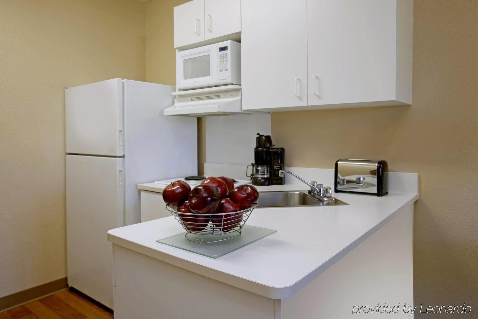 Extended Stay America Suites - San Diego - Hotel Circle Room photo